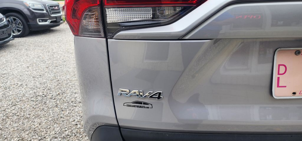 2022 Toyota Rav4 Image 13