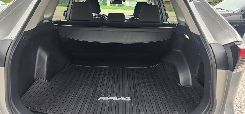 2022 Toyota Rav4 Image 23