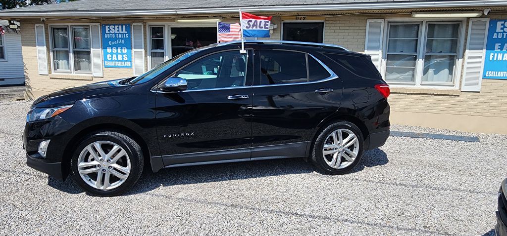 2018 Chevrolet Equinox Image 2