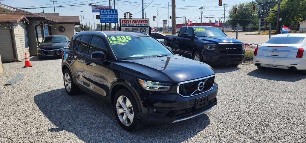 2022 Volvo XC40 Image 10