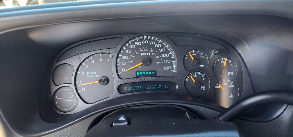 2005 Chevrolet Silverado 1500 Image 14