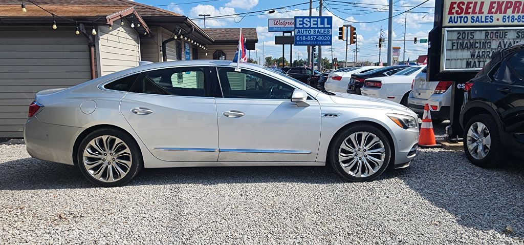 2017 Buick Lacrosse Image 5
