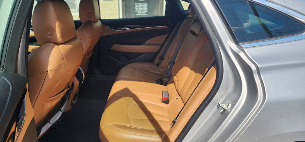 2017 Buick Lacrosse Image 15