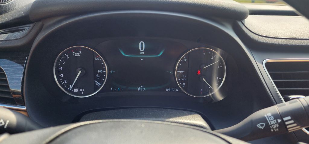 2017 Buick Lacrosse Image 19