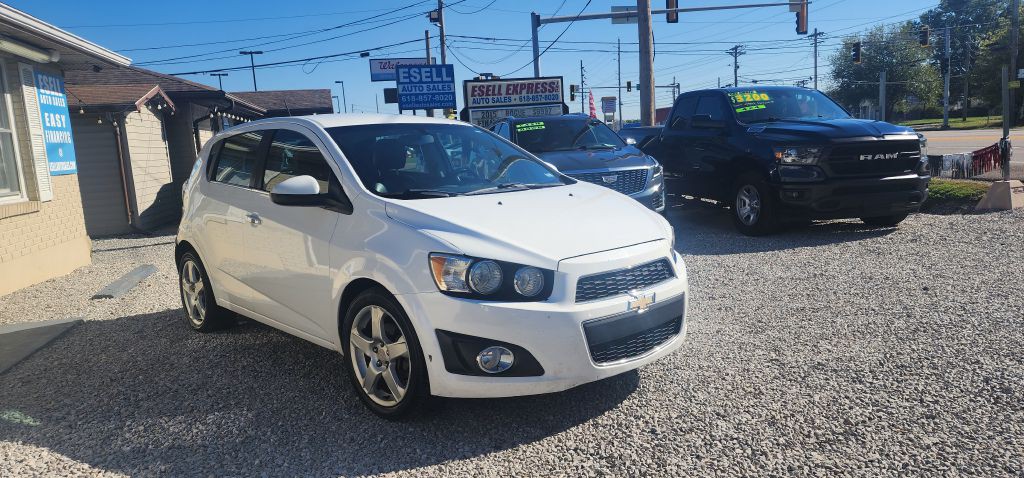 2016 Chevrolet Sonic Image 5