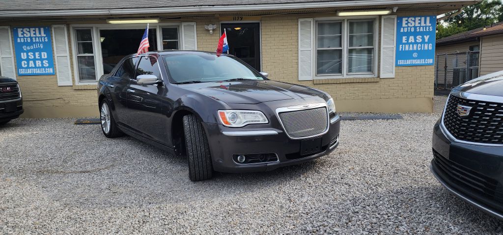 2013 Chrysler 300 Image 18