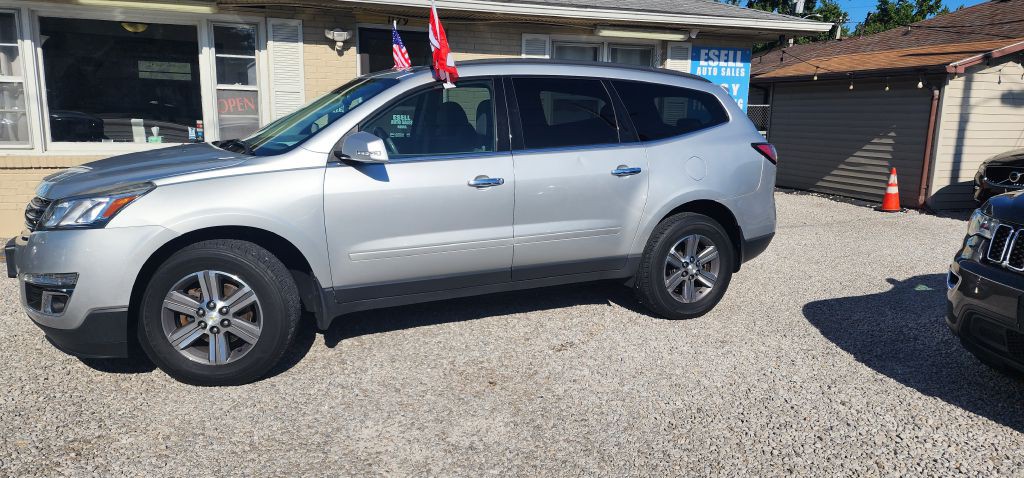 2016 Chevrolet Traverse Image 3