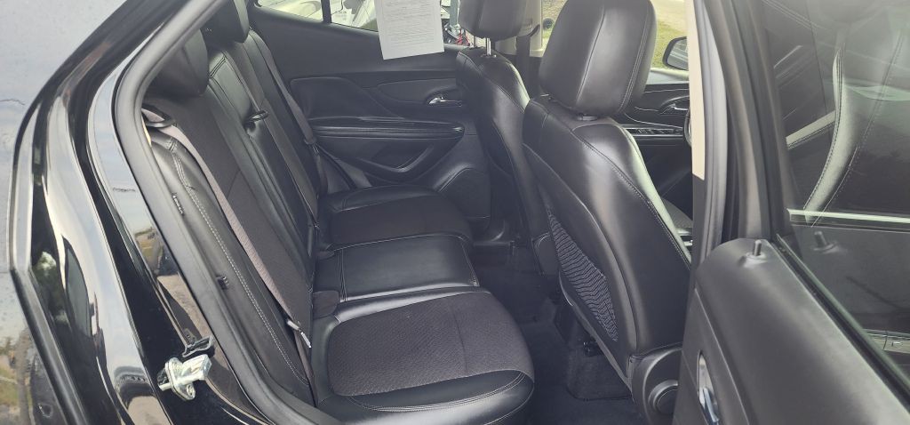 2019 Buick Enclave Image 16