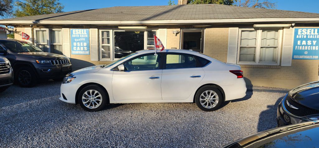2018 Nissan Sentra Image 2