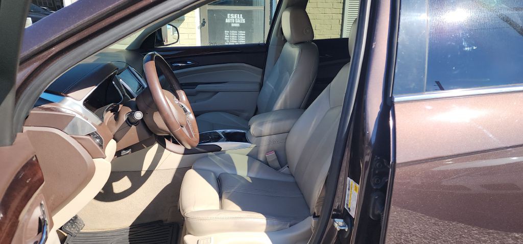 2015 Cadillac SRX Image 9