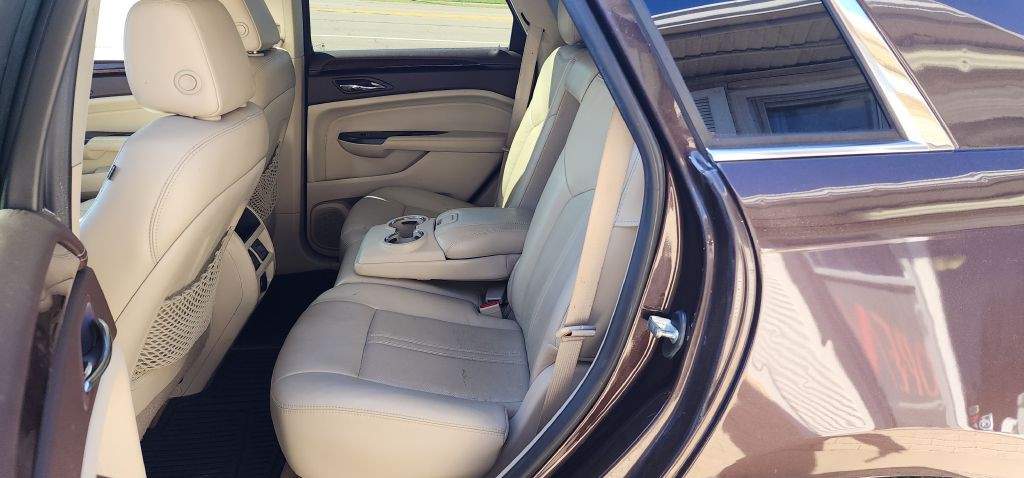 2015 Cadillac SRX Image 18