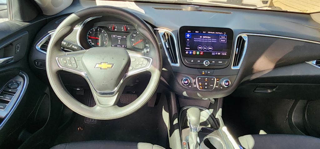 2021 Chevrolet Malibu Image 9