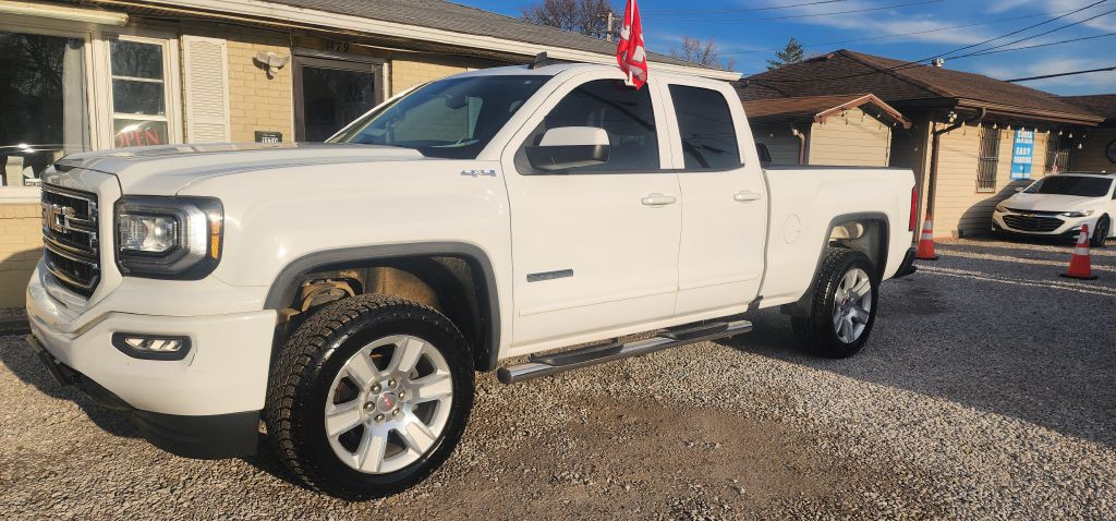 2017 GMC Sierra Image 12