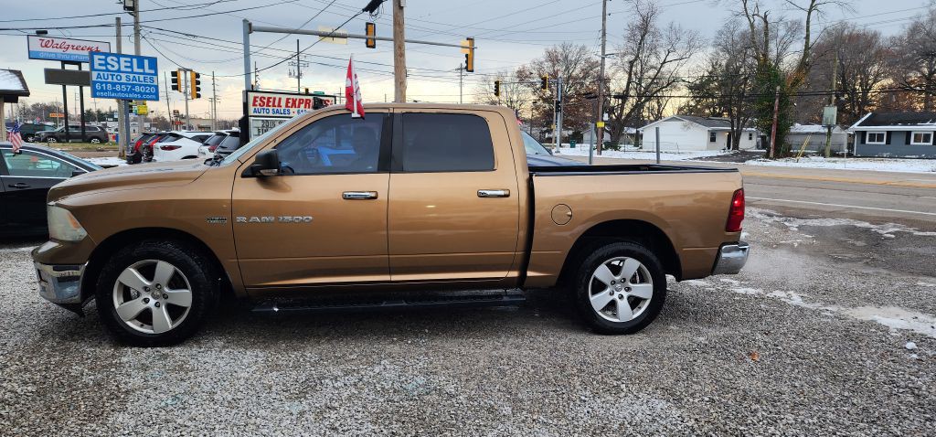 2011 Dodge Ram 1500 Image 2