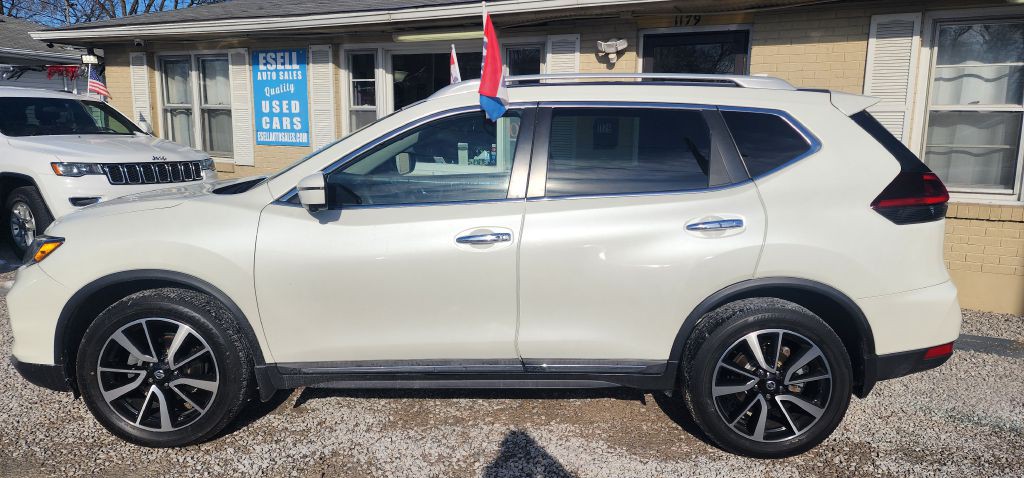 2020 Nissan Rogue Image 9