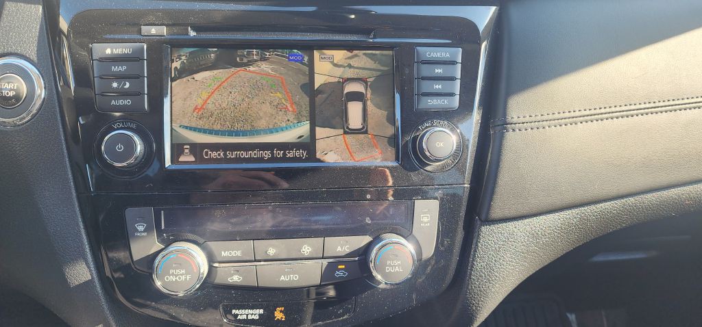 2020 Nissan Rogue Image 18