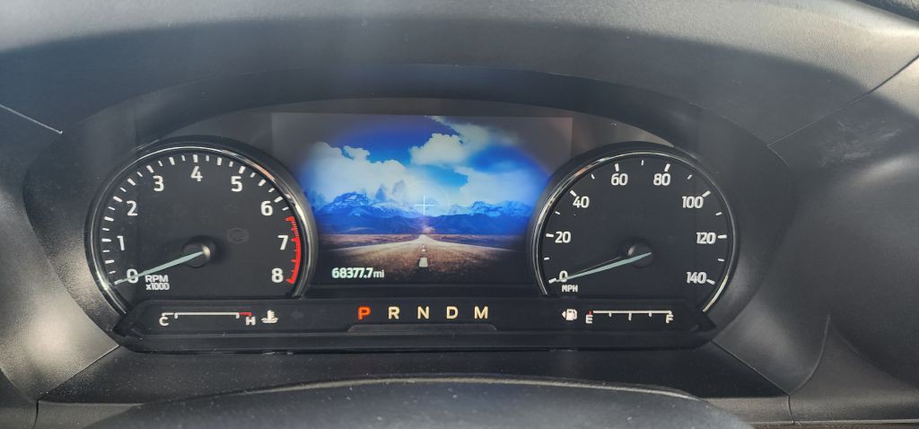 2020 Ford Explorer Image 8