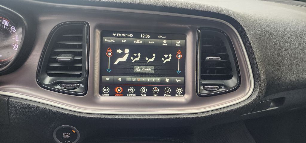 2022 Dodge Challenger Image 15