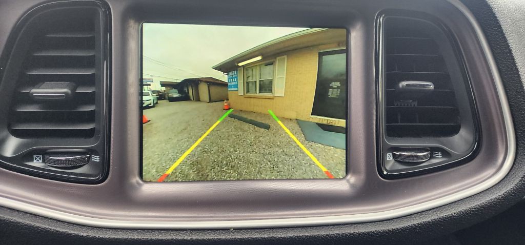 2022 Dodge Challenger Image 27