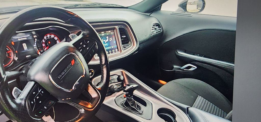 2022 Dodge Challenger Image 34