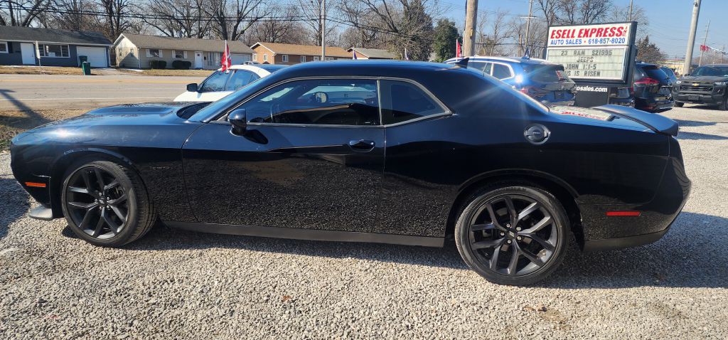 2022 Dodge Challenger Image 36