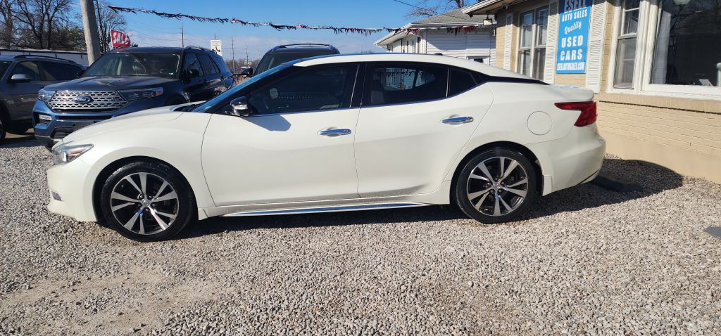 2017 Nissan Maxima Image 4