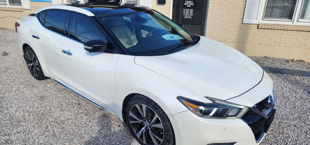 2017 Nissan Maxima Image 5