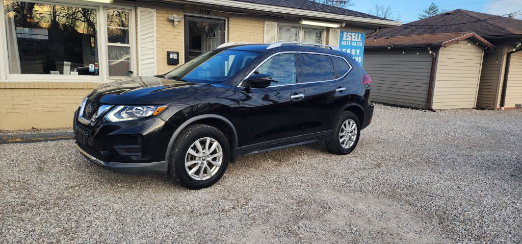 2018 Nissan Rogue Image 3