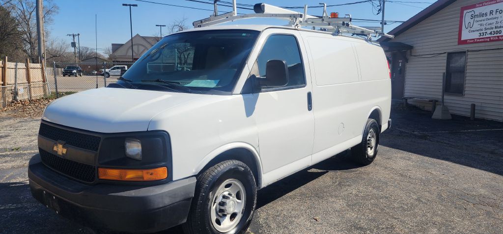 2015 Chevrolet Express Image 6