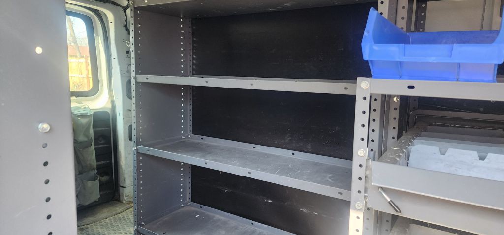 2015 Chevrolet Express Image 21