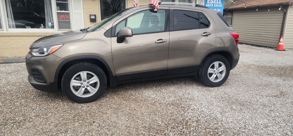 2022 Chevrolet Trax Image 2