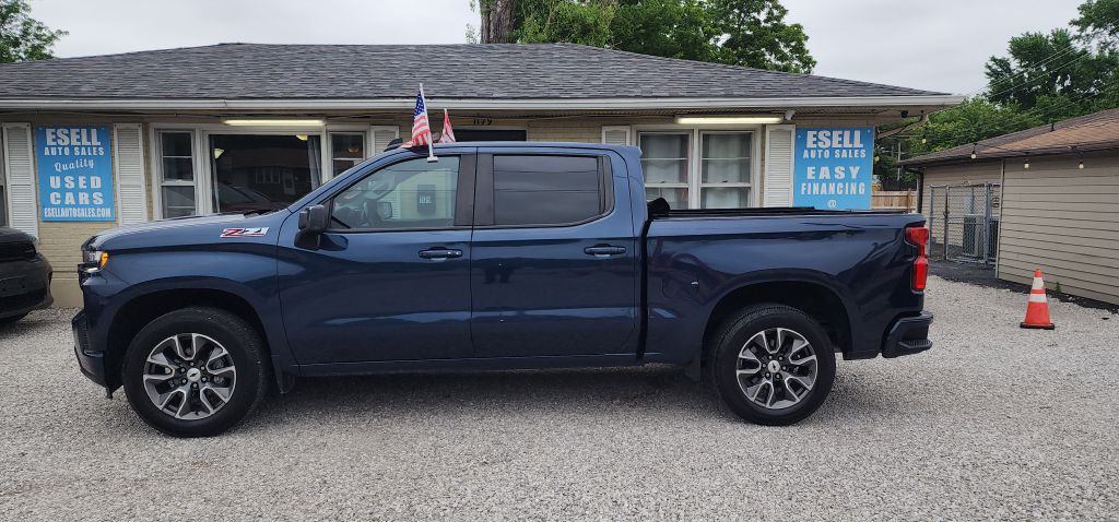 2022 Chevrolet Silverado 1500 Image 2