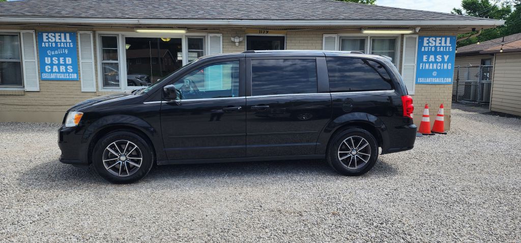 2017 Dodge Grand Caravan Image 3