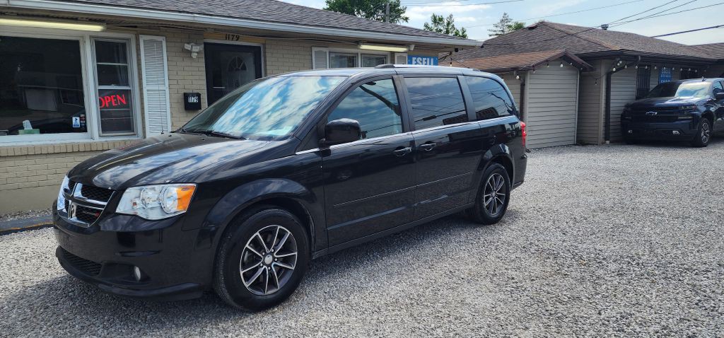 2017 Dodge Grand Caravan Image 5