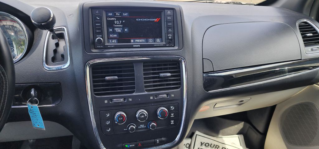 2017 Dodge Grand Caravan Image 19