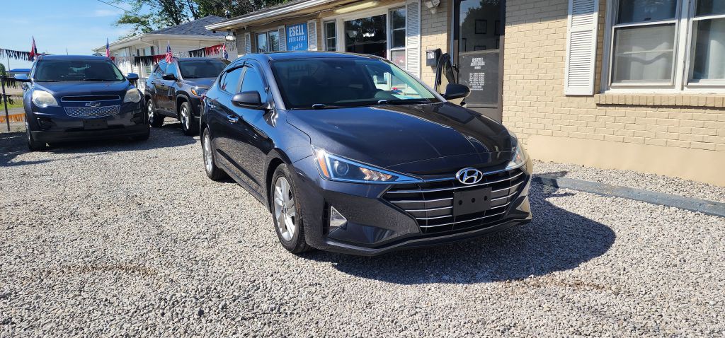 2020 Hyundai Elantra Image 18