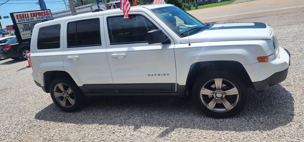2016 Jeep Patriot Image 11