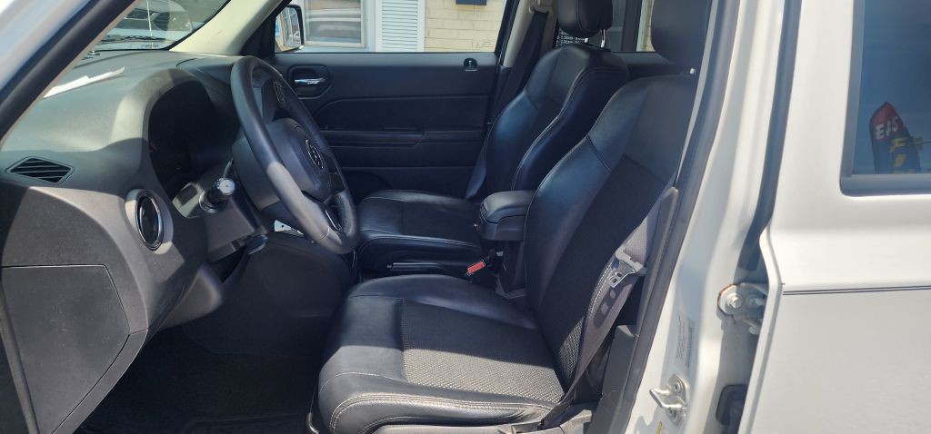 2016 Jeep Patriot Image 13