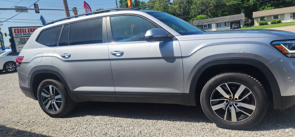 2022 Volkswagen Atlas Image 8