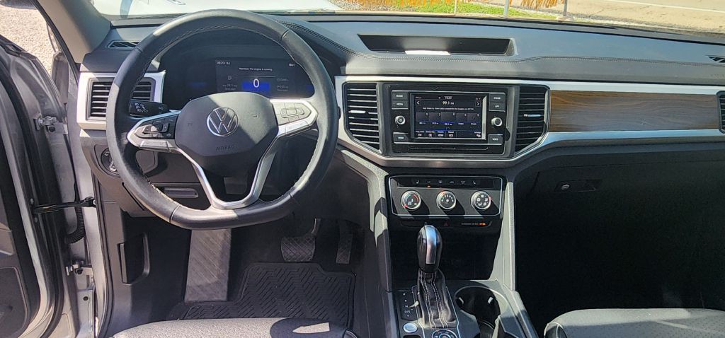 2022 Volkswagen Atlas Image 17