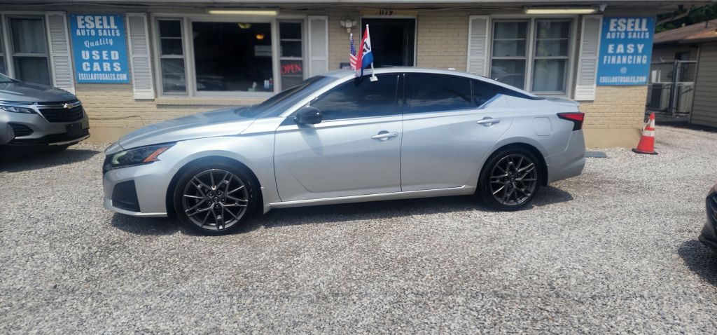 2023 Nissan Altima Image 5