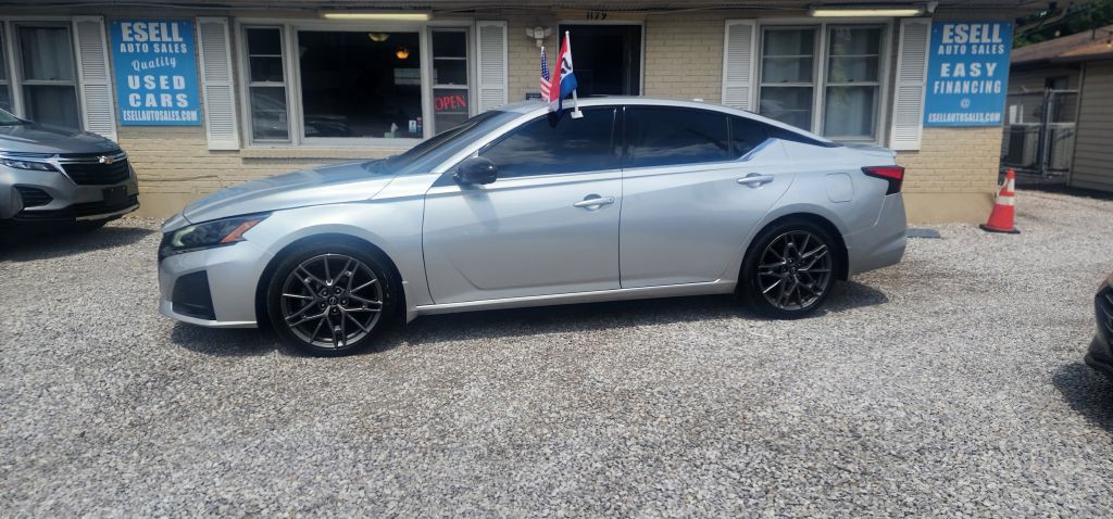 2023 Nissan Altima Image 6