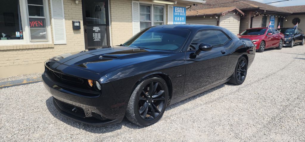 2016 Dodge Challenger Image 5