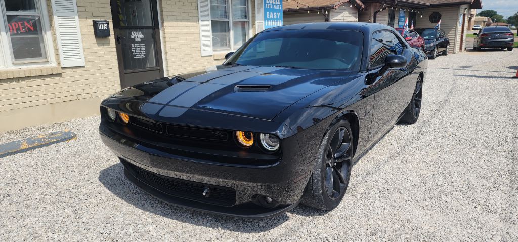 2016 Dodge Challenger Image 6