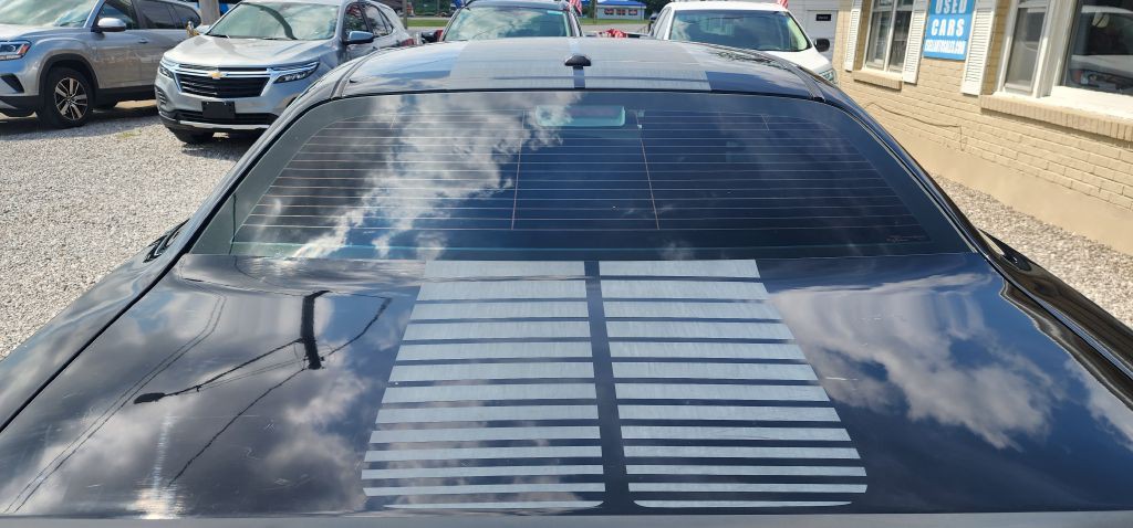 2016 Dodge Challenger Image 12