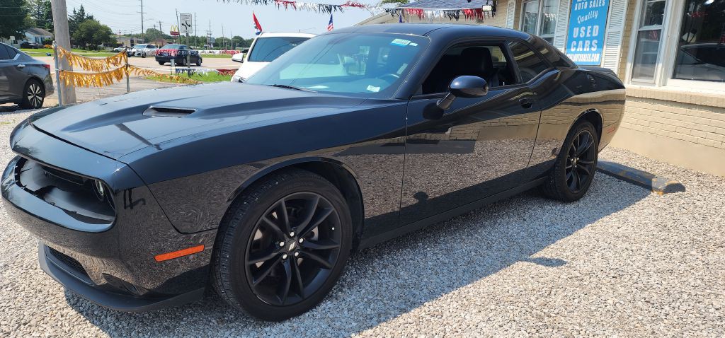 2017 Dodge Challenger Image 7