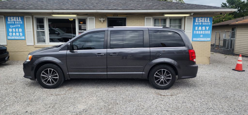 2017 Dodge Grand Caravan Image 1