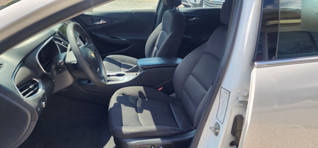 2021 Chevrolet Malibu Image 10