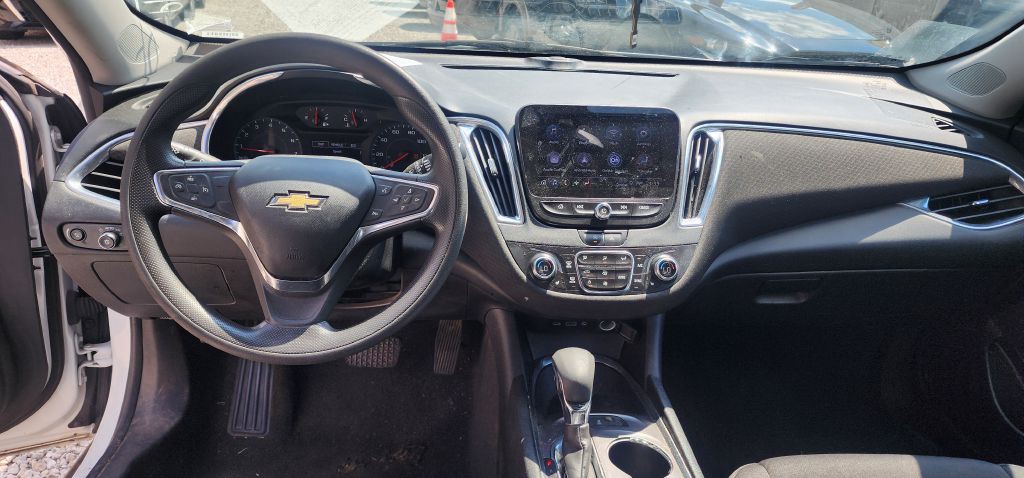 2021 Chevrolet Malibu Image 12