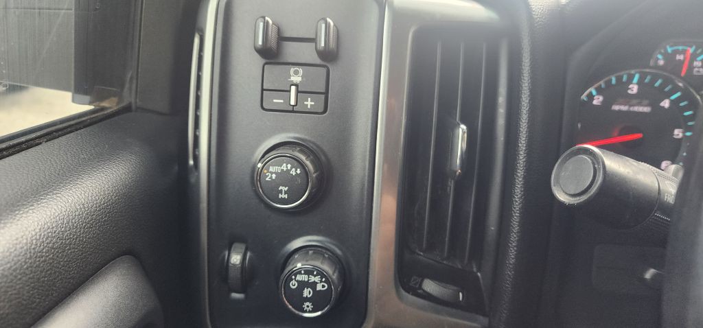2017 Chevrolet Silverado 1500 Image 18